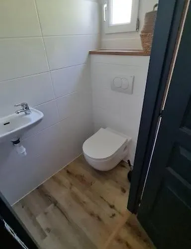 Loc 2 A 4 Pers Chu * Nimes