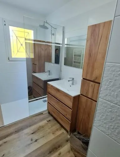 Apartment Loc 2 A 4 Pers Chu Nimes