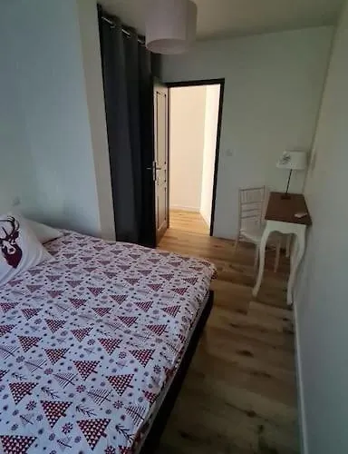 Loc 2 A 4 Pers Chu Apartment Nimes